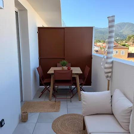 Apartment - Neuf, Equipe